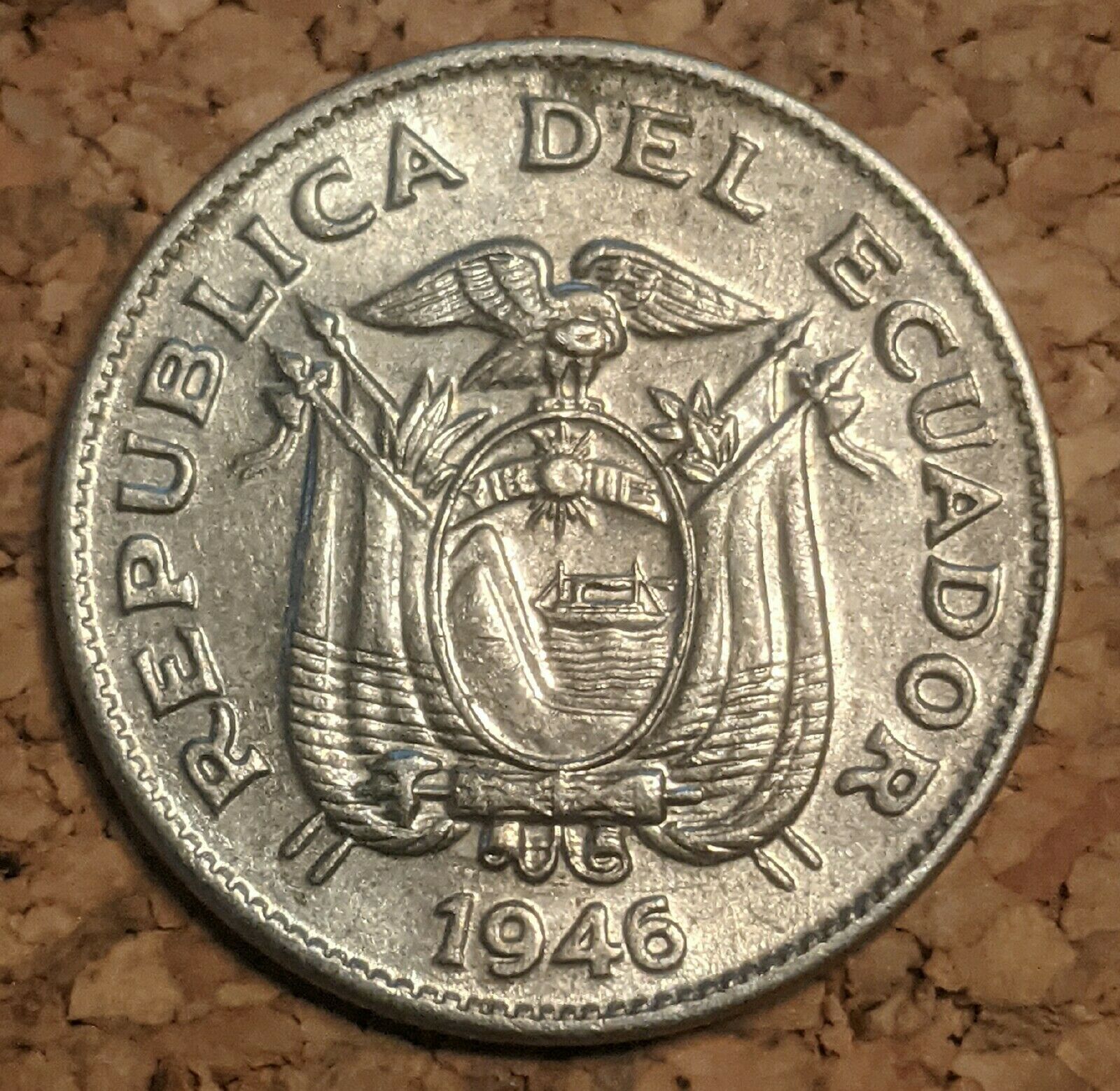 Ecuador 5 Centavos 1946 Coin